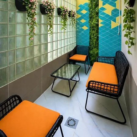 Mercado Parking&apartments Apartman Alicante